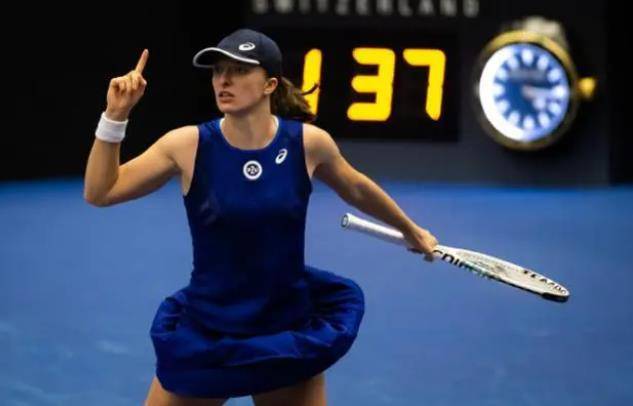 水晶宫在比 水晶宫在比