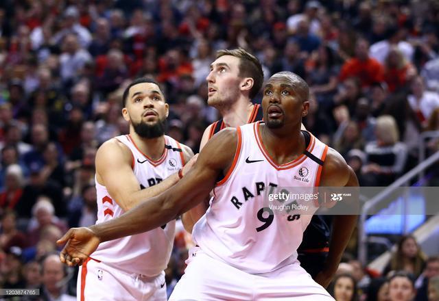 虽然他依然 虽然他依然