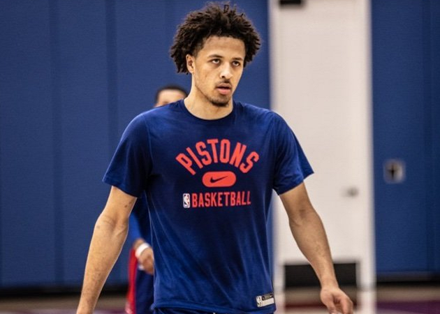 三人各具特 三人各具特